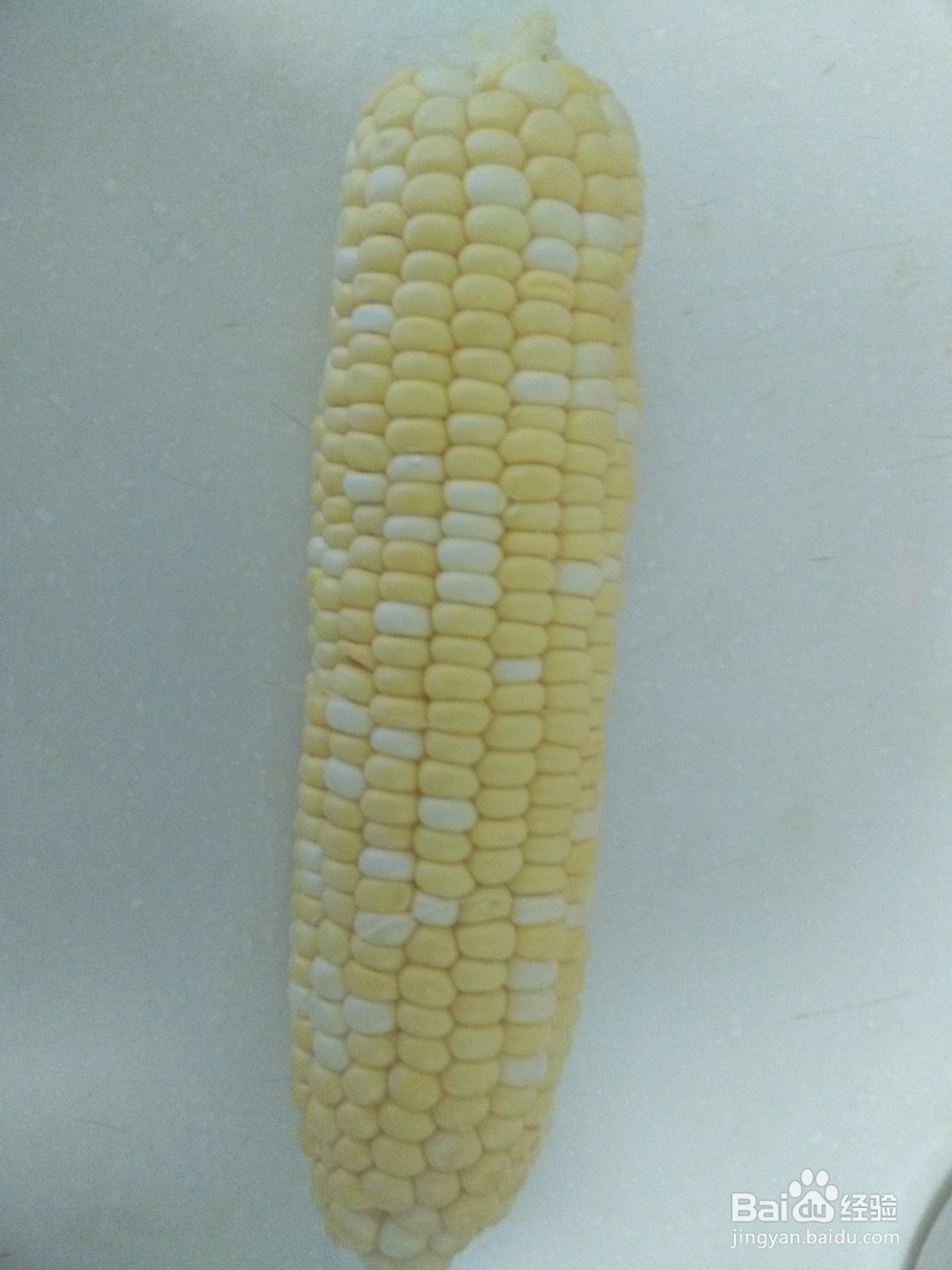 不知早上吃什么,玉米鸡蛋小米粥葡萄好营养