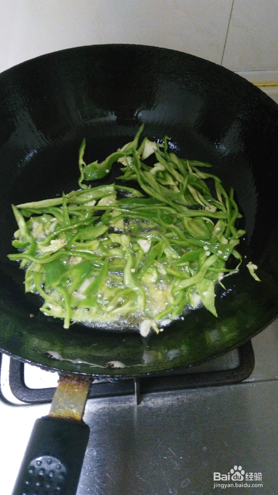 家常菜青椒土豆丝