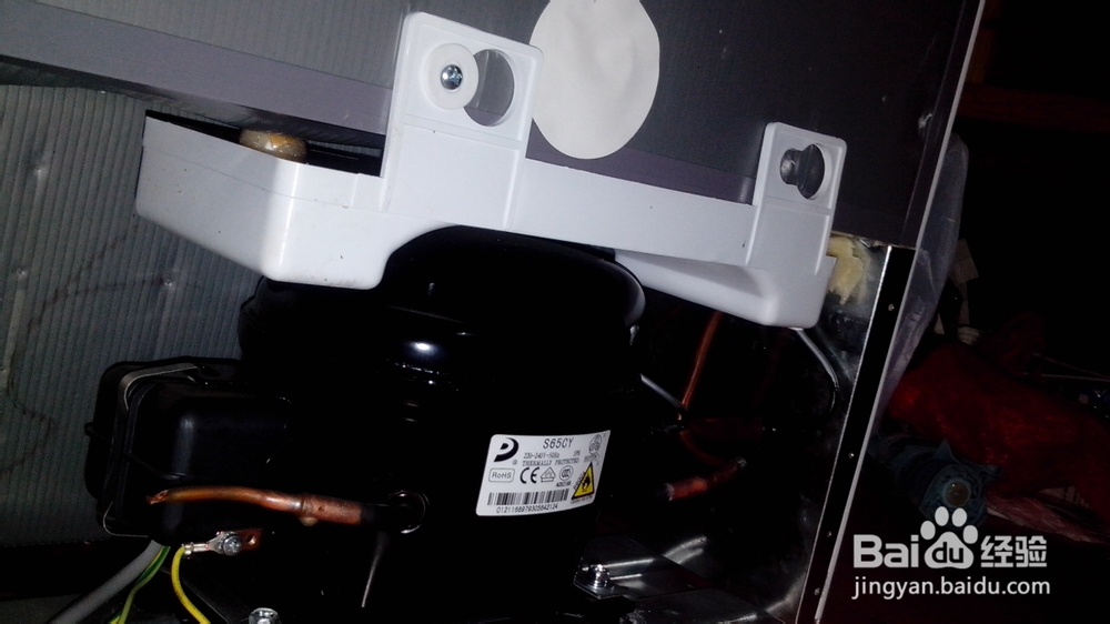 冰箱维护保养之冰箱有异味的解决方法（实拍）