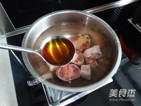 番茄牛尾汤——