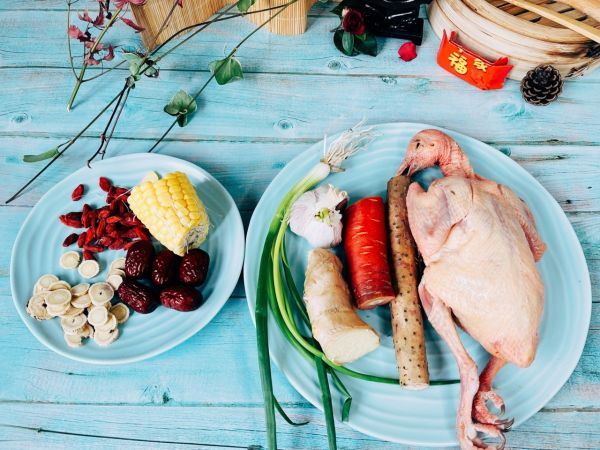 蒸蒸日上营养鸽