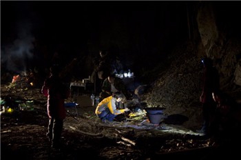 户外露营休闲时的玩法技巧