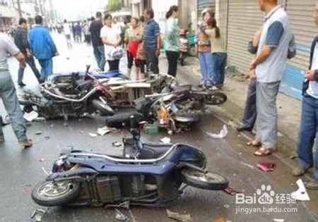 处理交通事故的注意事项