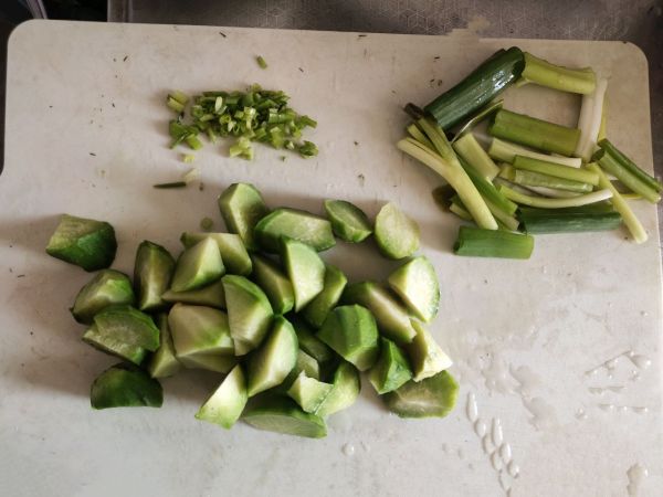 益气排骨萝卜汤