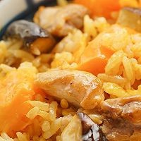 超赞南瓜鸡腿焖饭