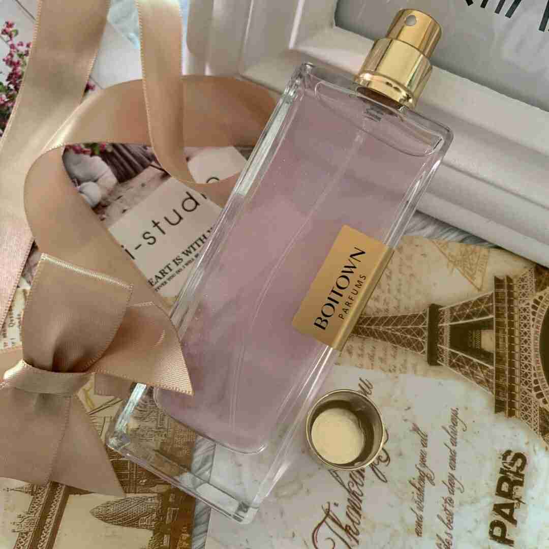 让你爱不释手的香水——冰希黎十里桃花