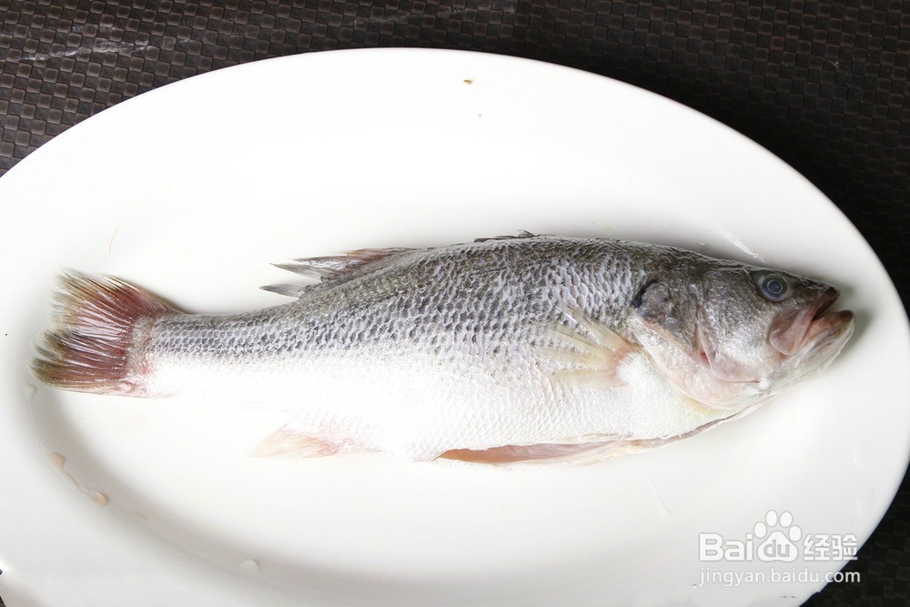 鲈鱼酸菜炖豆腐