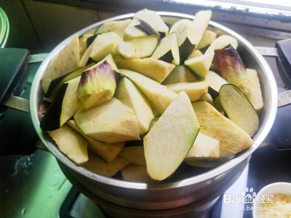 茄子炒肉的做法