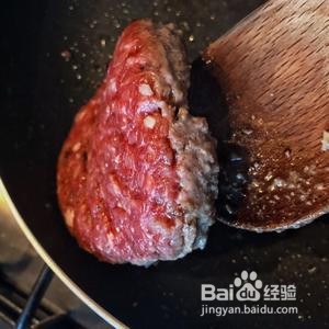 手工牛肉汉堡的制作秘籍