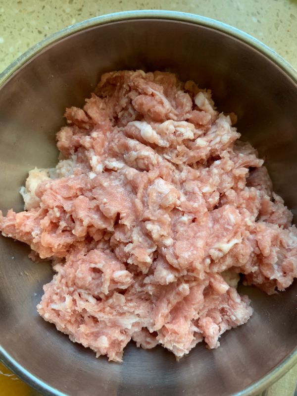 猪肉香菇馅儿馄饨