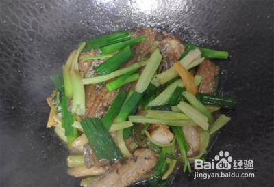 煎带鱼怎么不粘锅