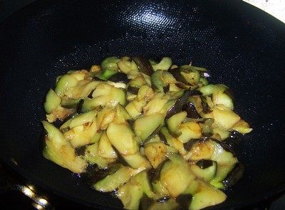 西红柿烧茄子的做法，快来学学吧！