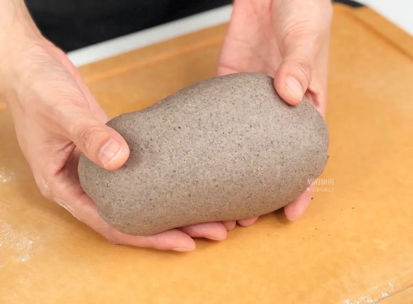 黑芝麻杂粮馒头