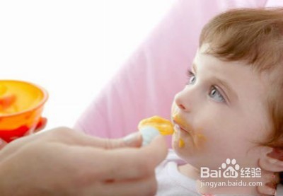 宝宝发烧了怎么办？饮食要怎么安排？