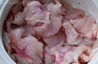 怎样做酸菜鱼片