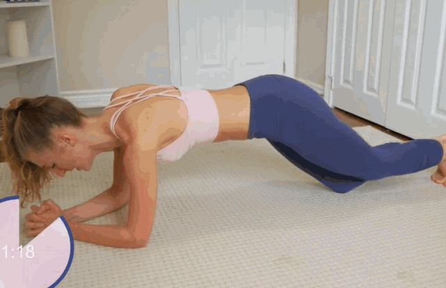 喜提马甲线的徒手虐腹动作