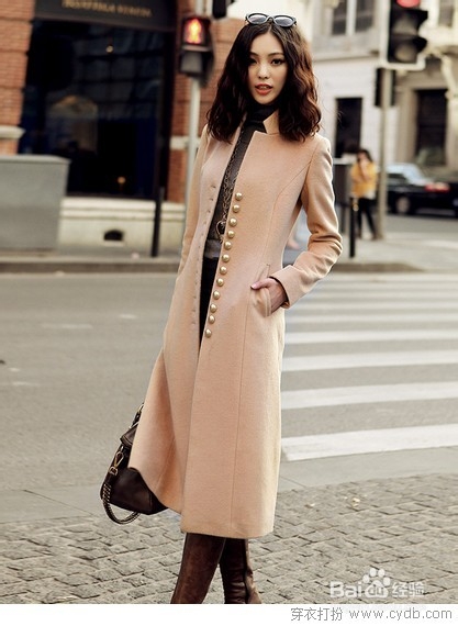 【时尚服饰搭配技巧】降温天气俏穿毛呢