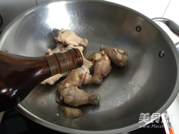 腐竹土豆烧翅根