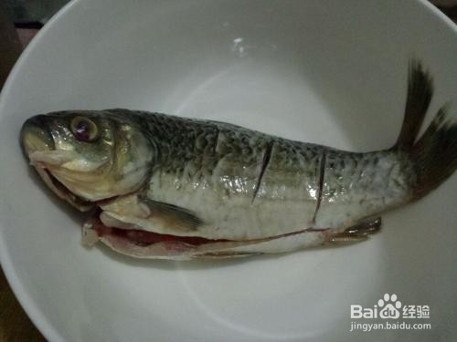 鲫鱼豆腐靓汤