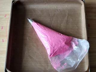 情人节心形马卡龙怎么做