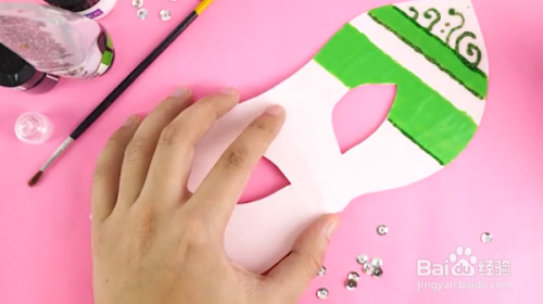 如何制作万圣节面具