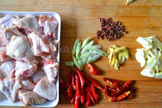 好吃到停不下来，超级下饭 【辣子鸡翅】