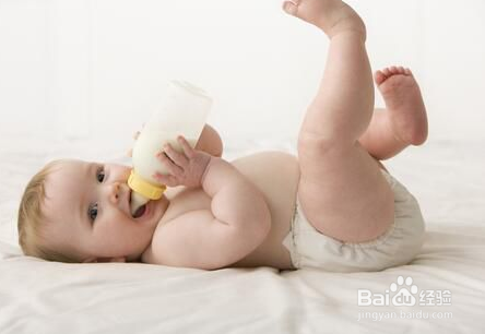 如何为宝宝选购奶瓶呢?