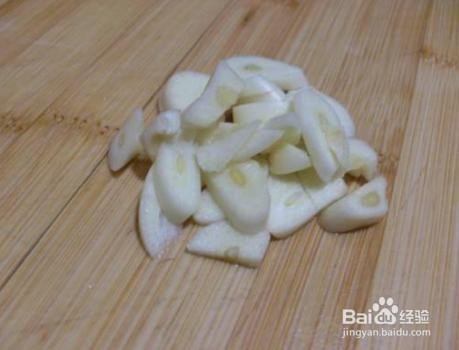 爆炒蒜蓉蚝油茼蒿菜