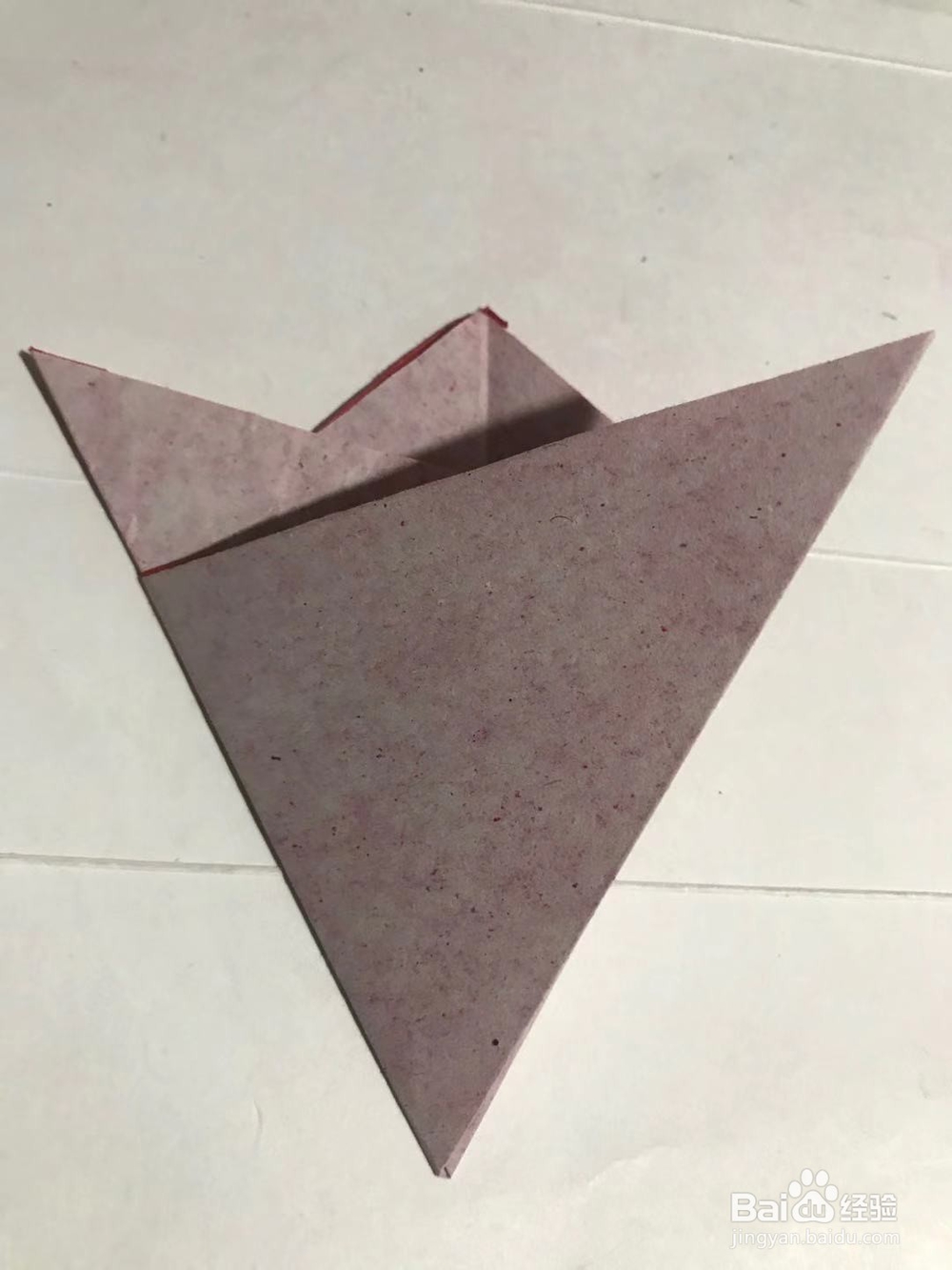 怎样用彩纸裁剪一副十二角窗花图案