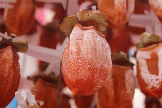 果蔬表面的白霜应该洗掉吗？