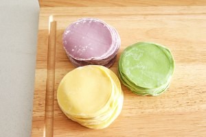 三色白菜猪肉水饺