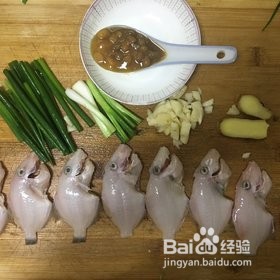 如何做黄豆酱扒皮鱼