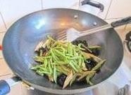 酸辣腐竹苔菜---清爽可口