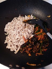 手把手教你做鱼香肉丝