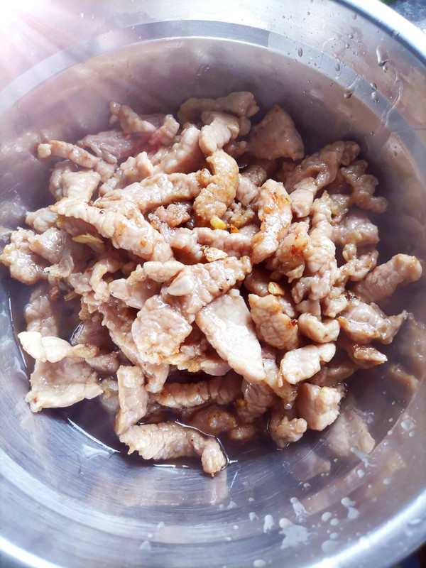 丝瓜炒肉— 香香家常菜