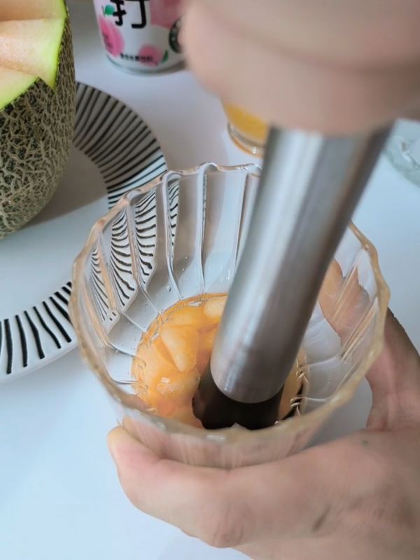 哈密瓜桃桃西打