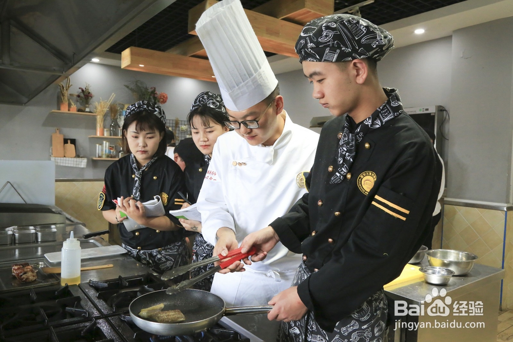 四川有好的西餐学校吗？
