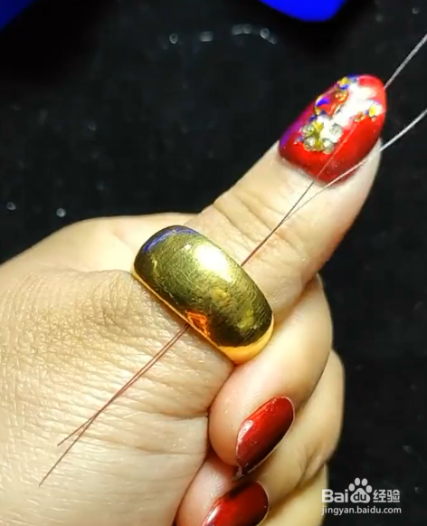 戒指取不出来怎么办？