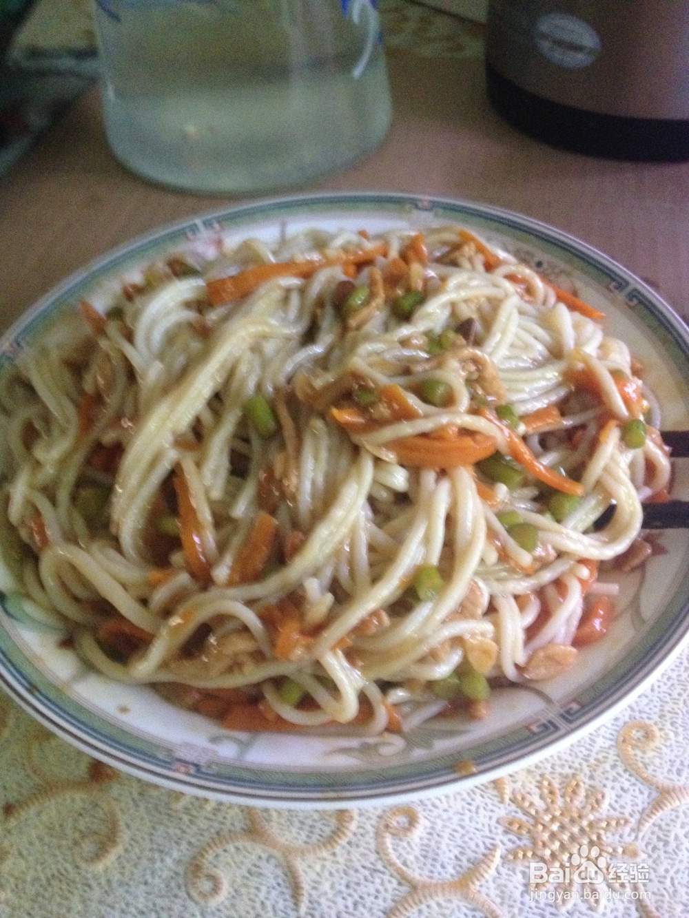 酱香肉丝拌莜面