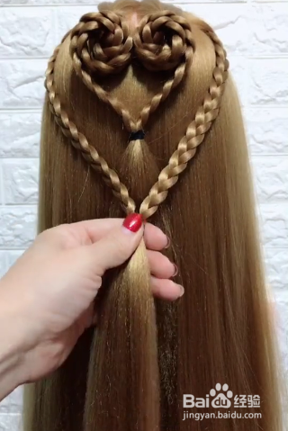 双心形披肩发淑女女神必备