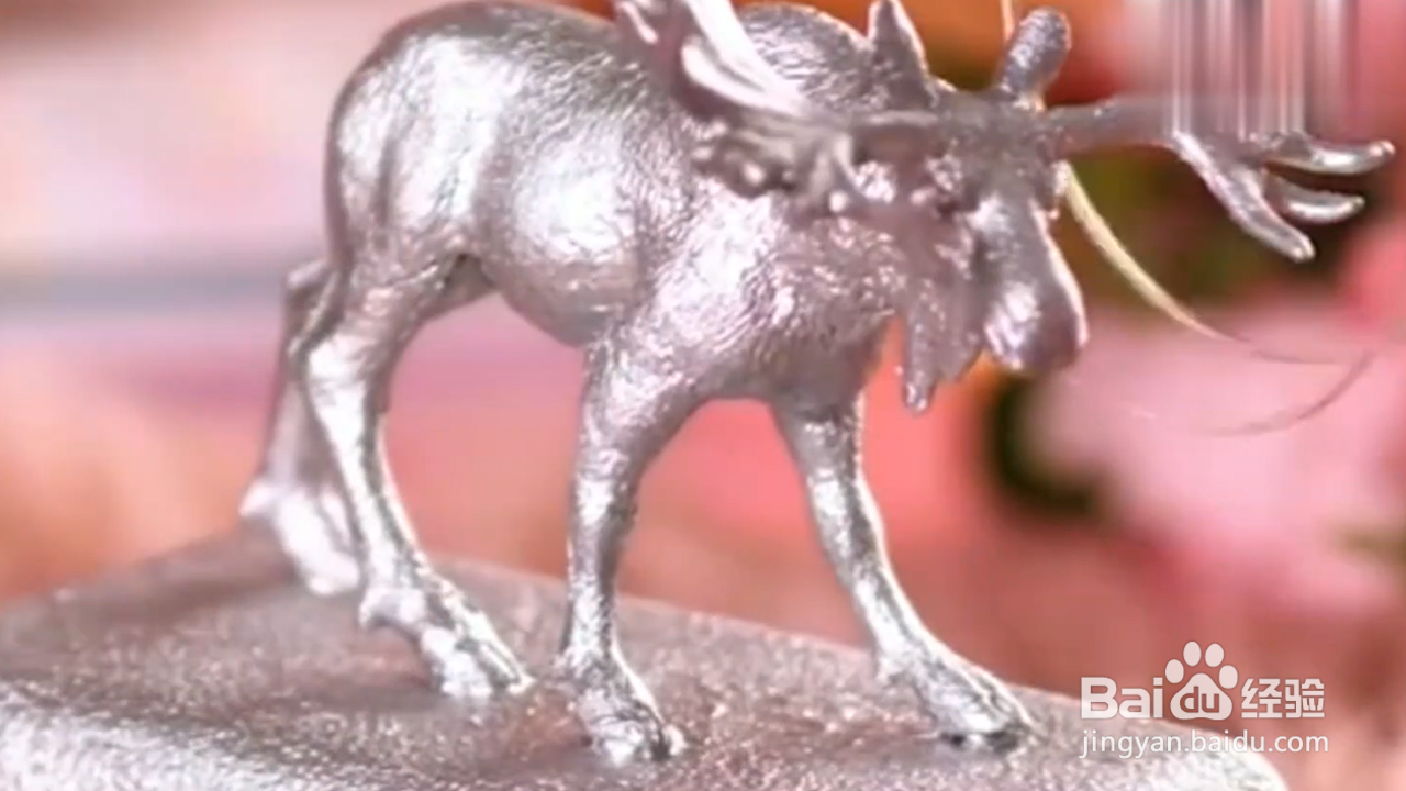 如何学会将废旧玩具变成精致装饰的小技巧