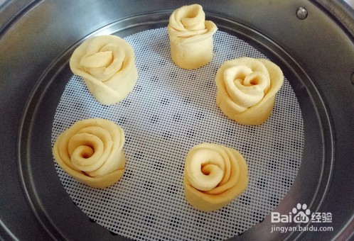玉米花朵馒头是怎么做的家常馒头发酵制作