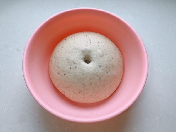 芝芝辣肉松面包