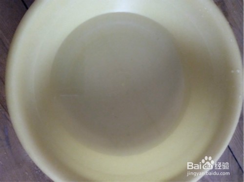 春天房间室内特别干燥怎么办