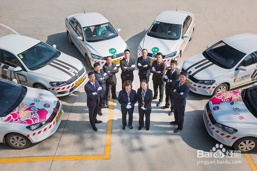 厉害了，倒车入库技巧了解一下！