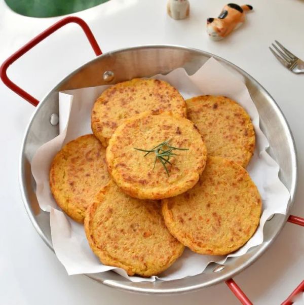 全麦胡萝卜豆渣饼