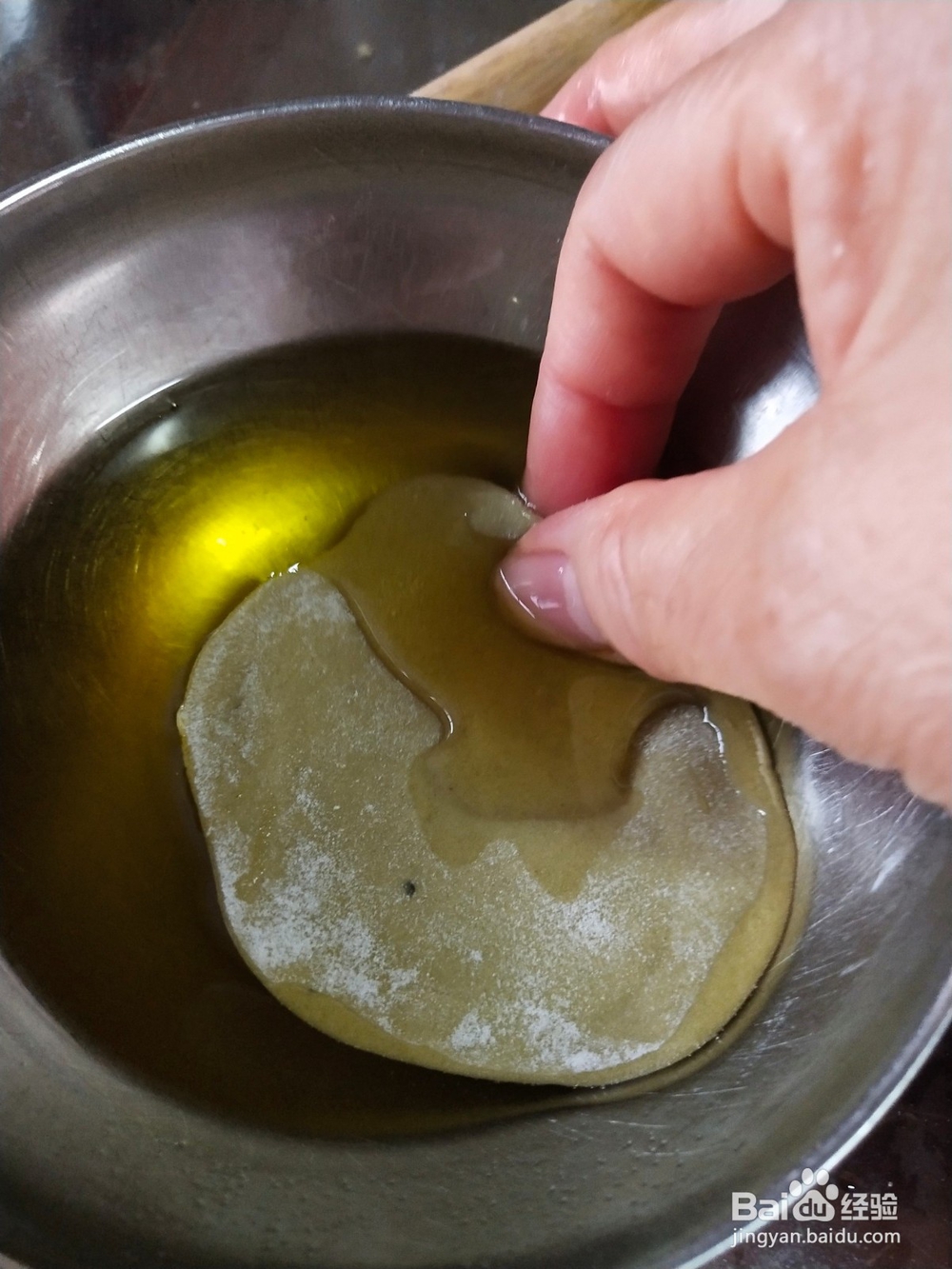 饺子皮薄饼的步骤