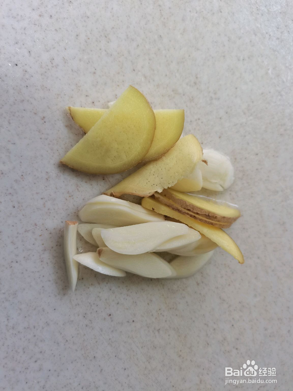 丝瓜鸡蛋大虾面的做法