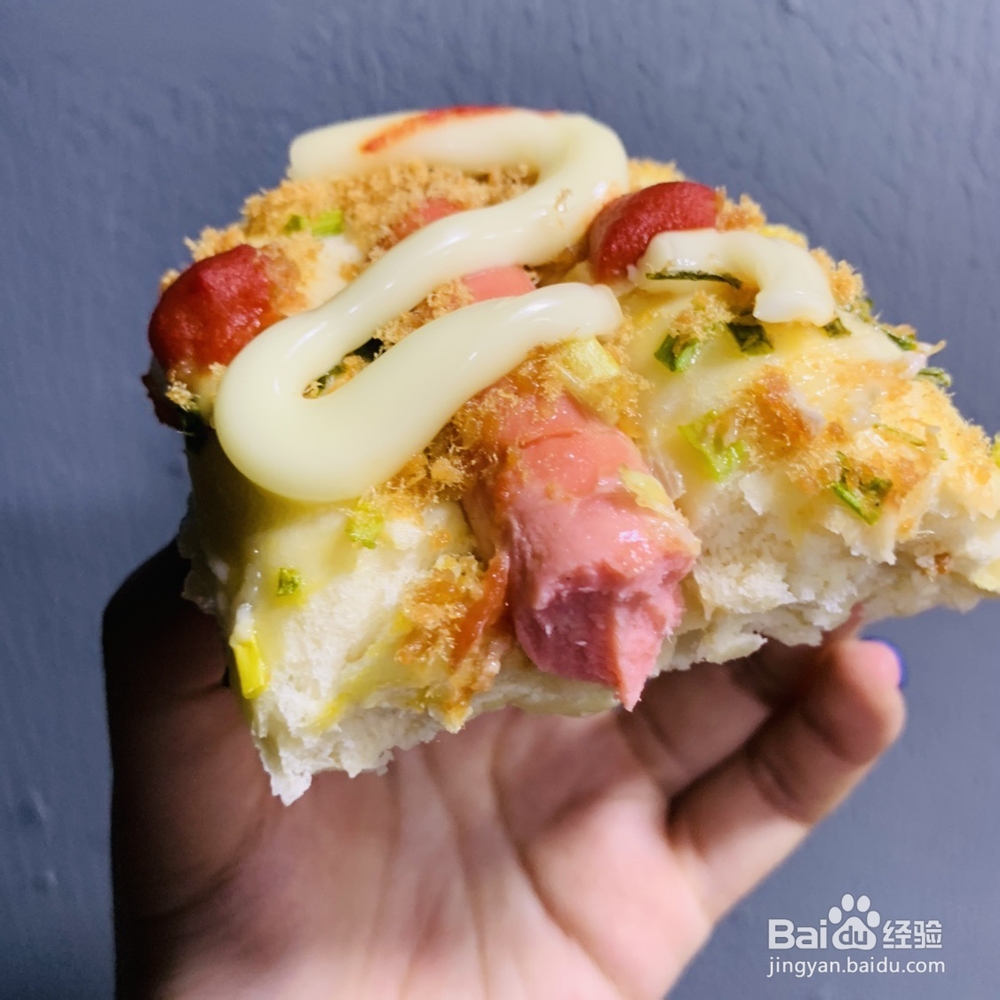 挑战自制力的香肠肉松面包