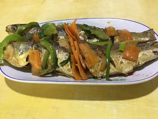 青椒萝卜焖乌鱼